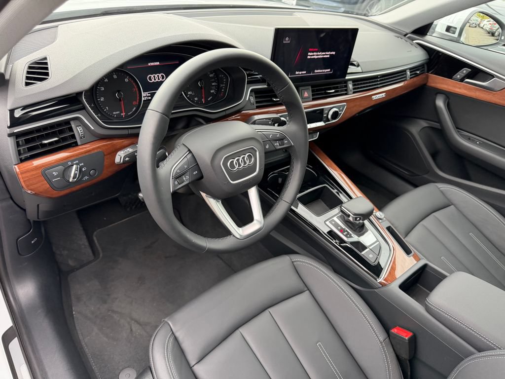 Used 2025 Audi A4 2.0T Premium AWD/4WD image 15