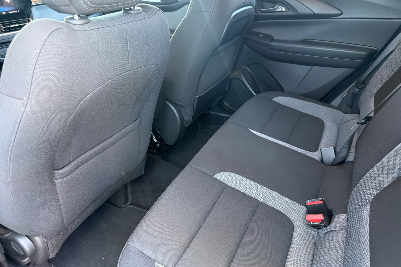 Used 2025 Chevrolet TrailBlazer LT AWD/4WD image 13