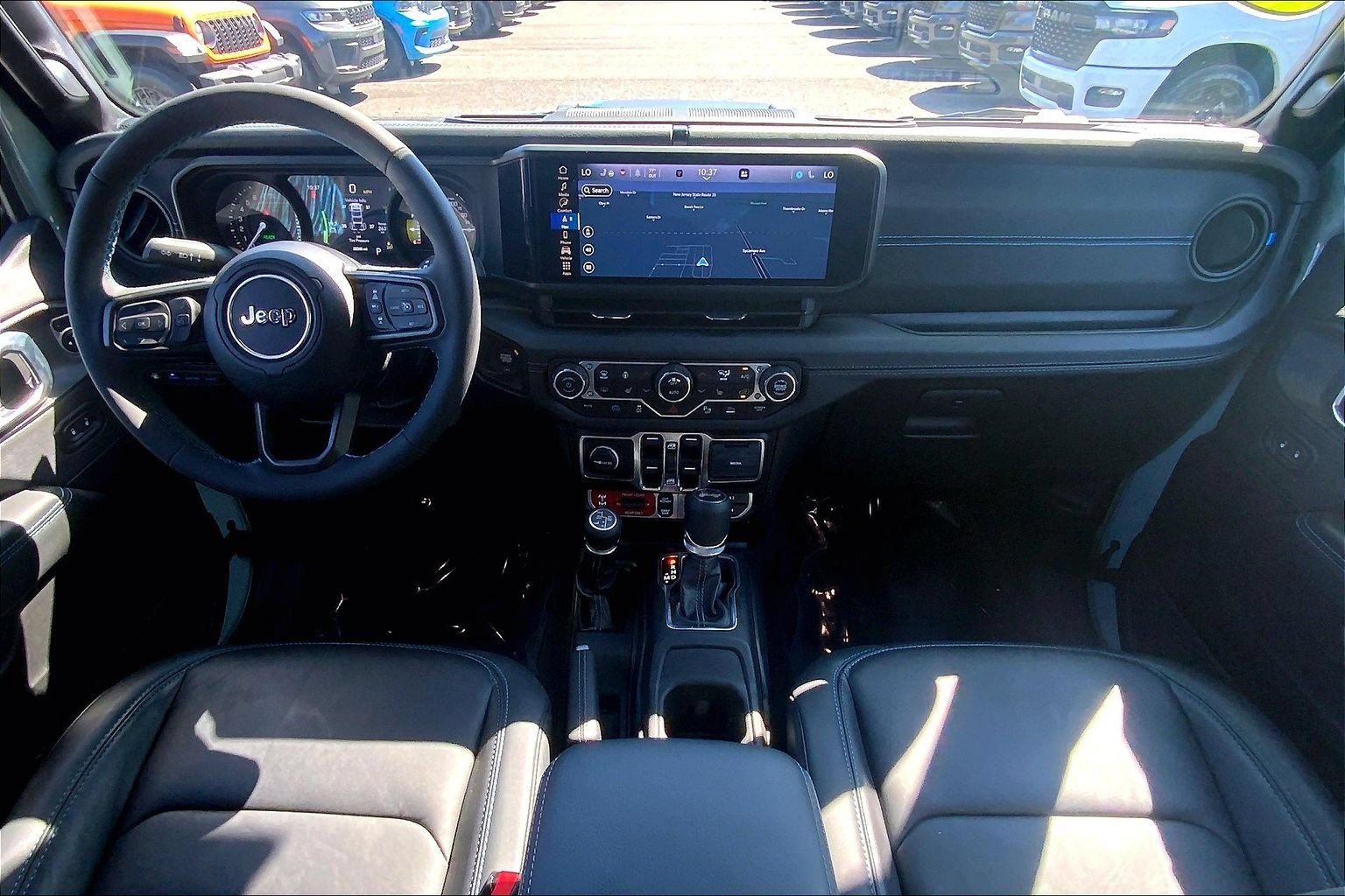 Certified 2024 Jeep Wrangler Unlimited Rubicon 4xe AWD/4WD image 15