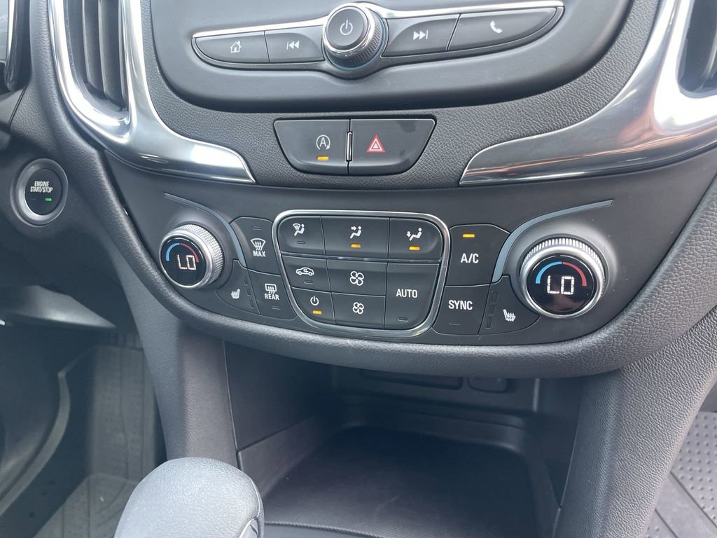 Used 2023 Chevrolet Equinox LT AWD/4WD image 28
