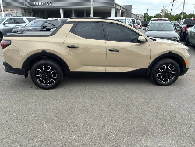 Used 2023 Hyundai Santa Cruz SEL w/ Activity Package AWD/4WD image 6
