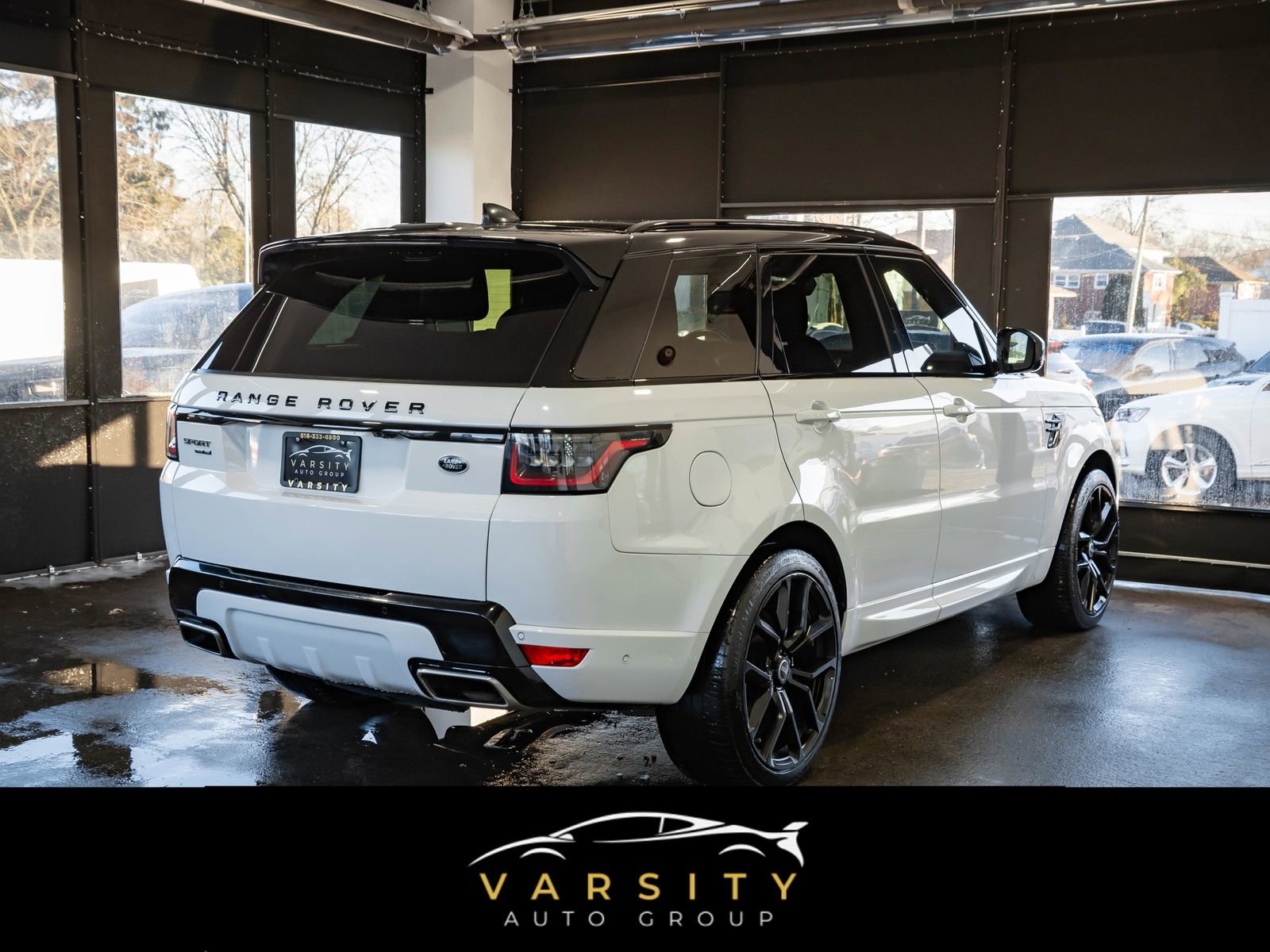 Used 2020 Land Rover Range Rover Sport HSE Dynamic AWD/4WD image 4