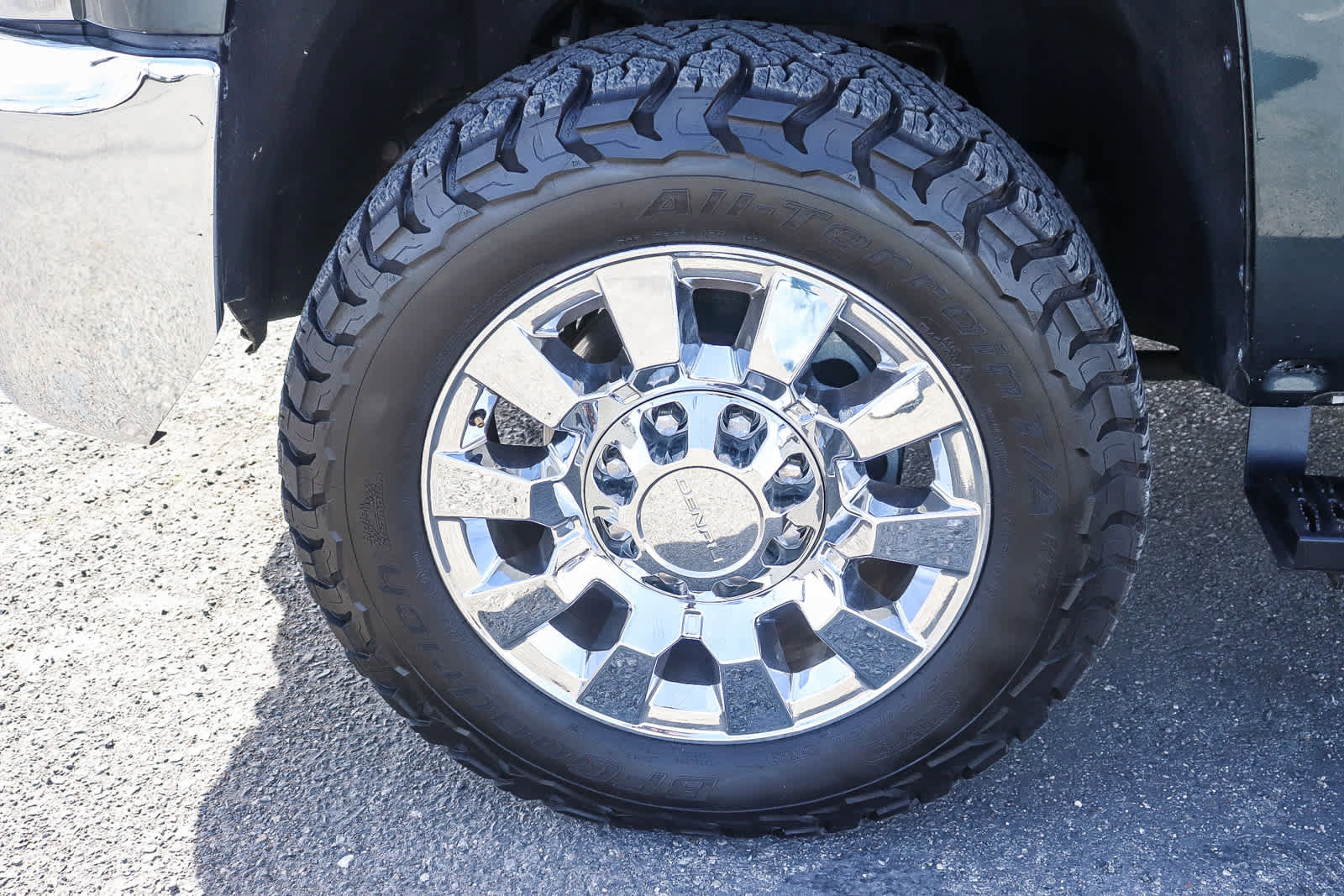 Used 2017 Chevrolet Silverado 2500 LTZ w/ Duramax Plus Package image 9