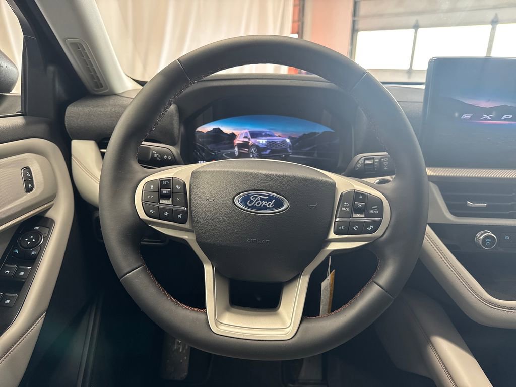 New 2026 Ford Explorer Active w/ Active Comfort Package AWD/4WD image 14