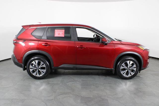 Certified 2022 Nissan Rogue SV w/ SV Premium Package FWD image 15