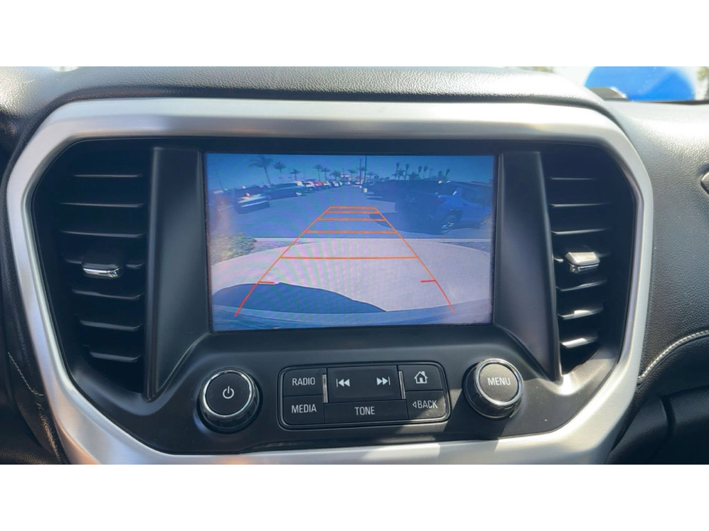 Used 2017 GMC Acadia SLT image 16