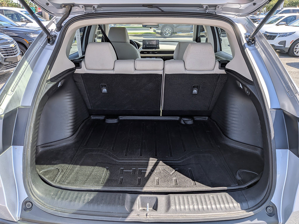 Used 2023 Honda HR-V LX image 39