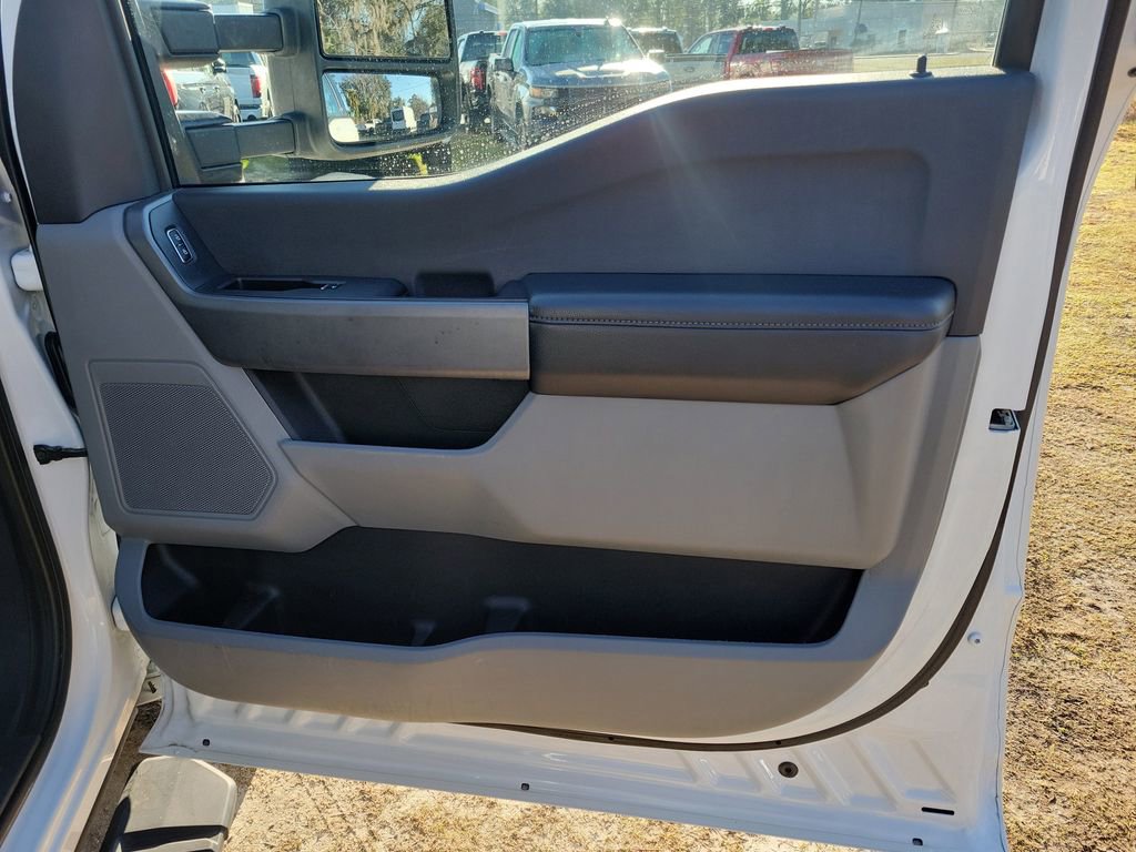 Used 2024 Ford F350 XLT image 33