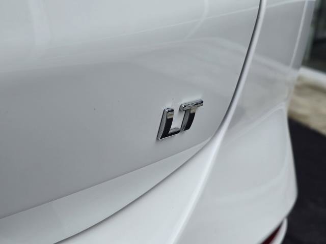Used 2024 Chevrolet Equinox LT FWD image 7