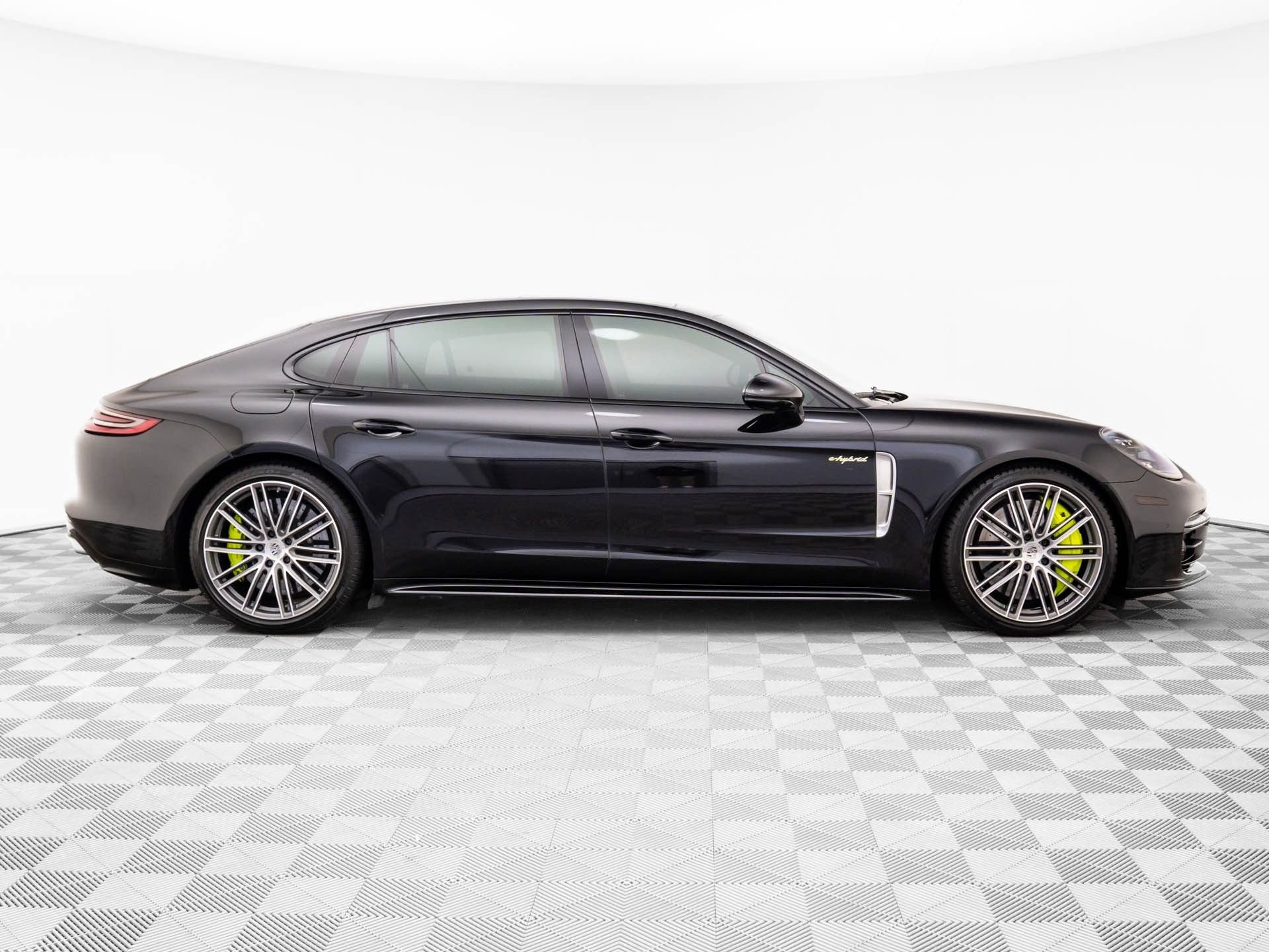 Used 2019 Porsche Panamera Turbo S Executive image 7