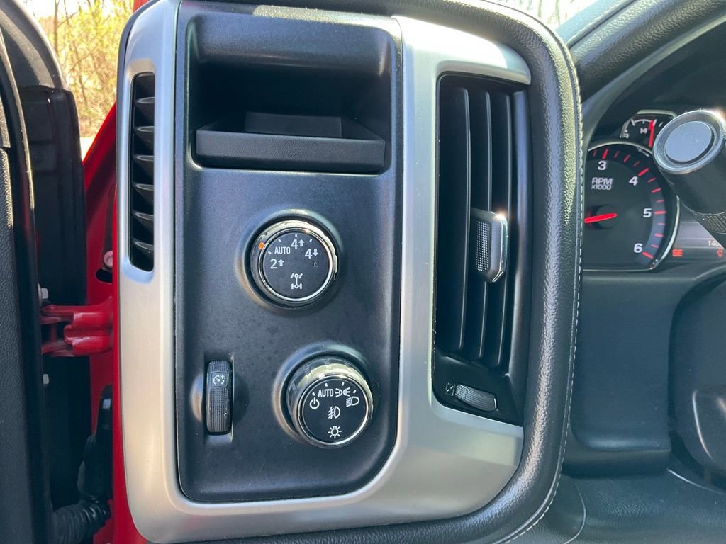 Used 2015 GMC Sierra 1500 SLE w/ SLE Value Package image 10