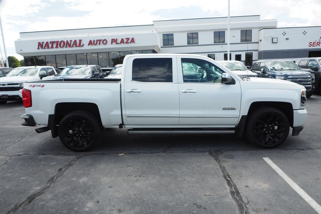 Used 2017 Chevrolet Silverado 1500 High Country AWD/4WD image 4