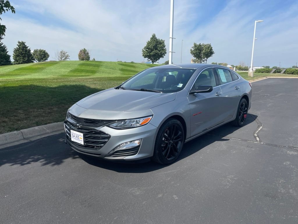 Used 2025 Chevrolet Malibu LT