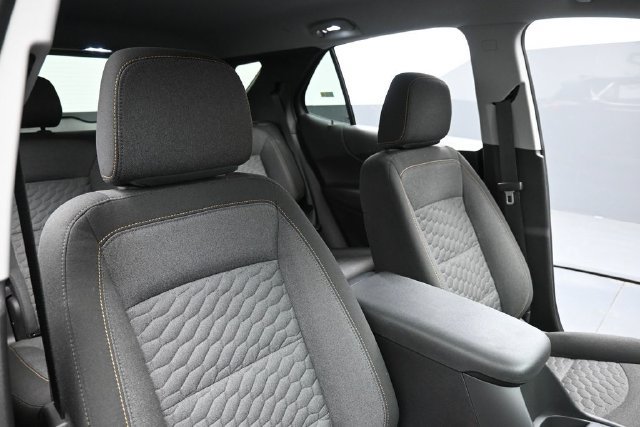 Used 2021 Chevrolet Equinox LT FWD image 34