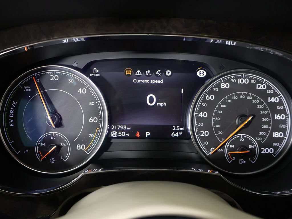 Used 2020 Bentley Bentayga Plug-In Hybrid AWD/4WD image 52