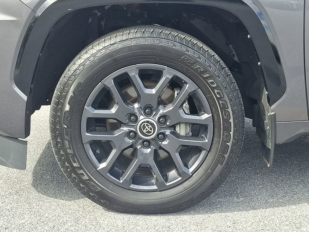 Certified 2024 Toyota Sequoia Platinum AWD/4WD image 8