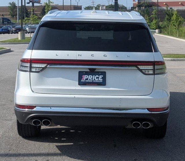 Used 2021 Lincoln Aviator Reserve w/ Equipment Group 201A image 4