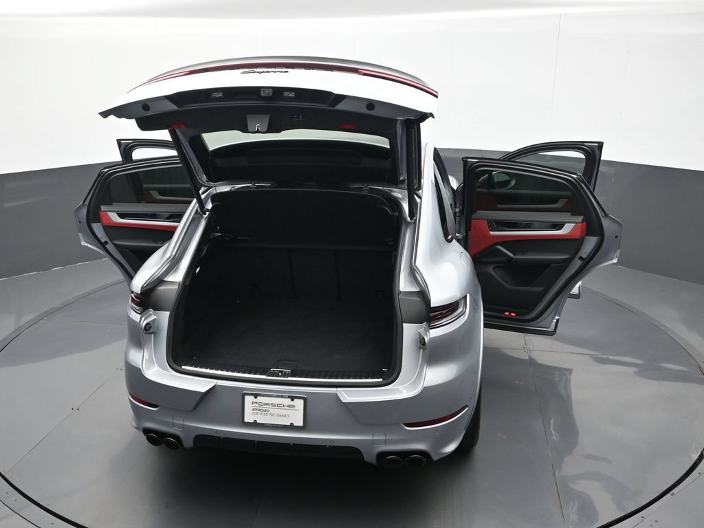Certified 2025 Porsche Cayenne Coupe AWD/4WD image 28