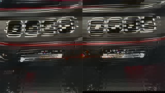 Used 2024 Mercedes-Benz GLE 53 AMG 4MATIC Coupe image 22