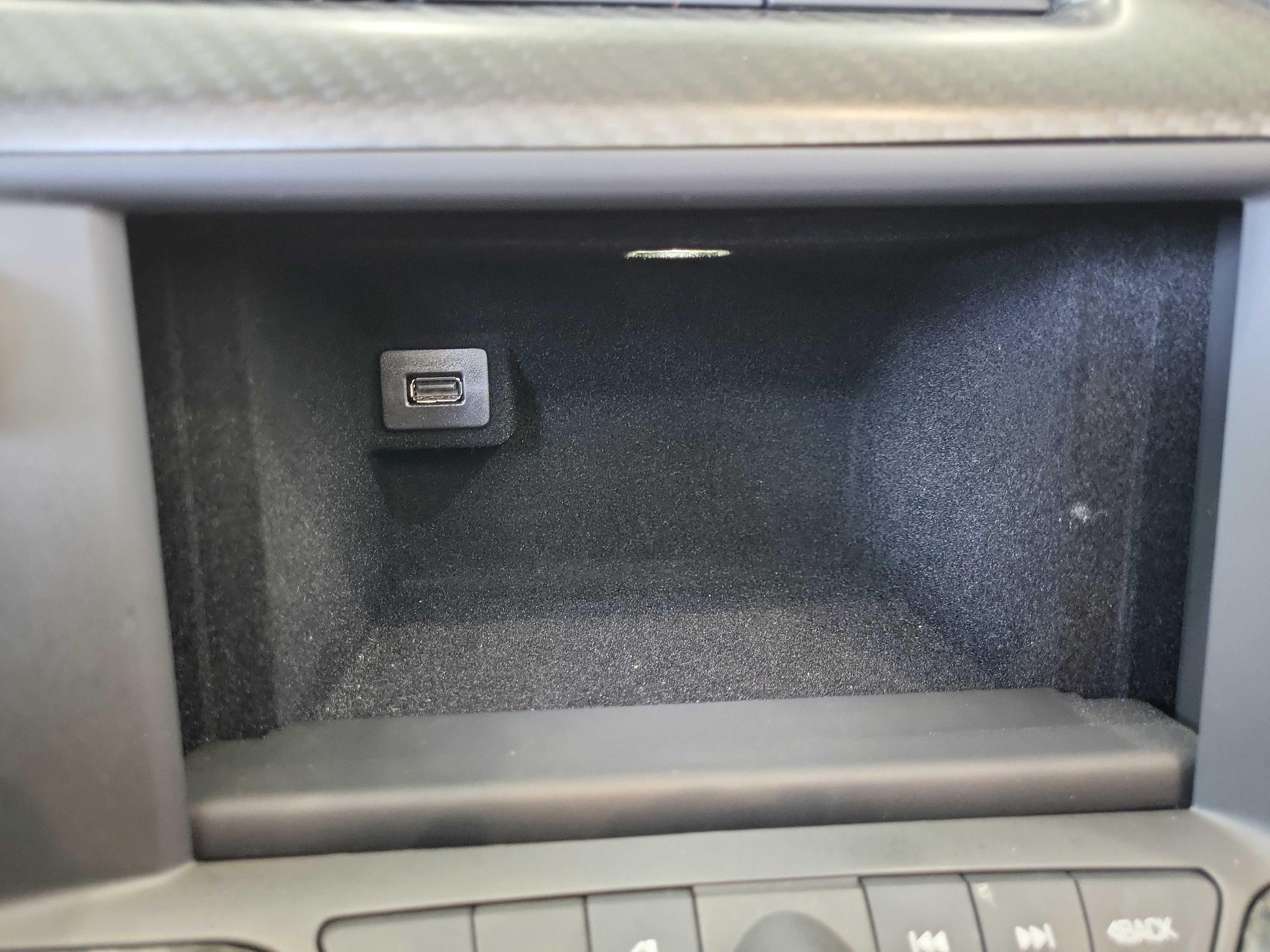 Used 2016 Chevrolet Corvette Z06 w/ 3LZ Preferred Equipment Group image 25