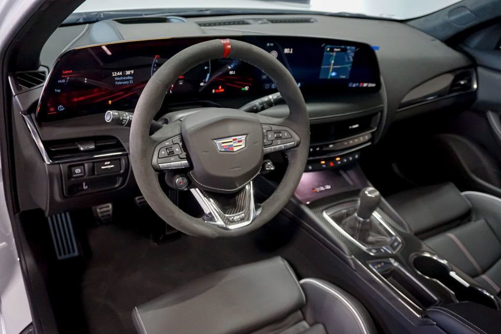 Used 2025 Cadillac CT5 V Blackwing w/ Precision Package image 10