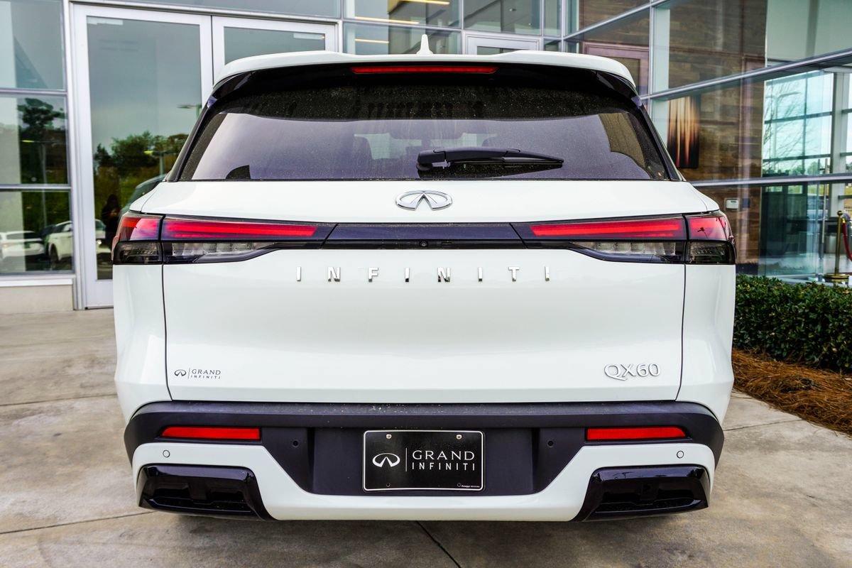 Used 2023 INFINITI QX60 Pure FWD image 11