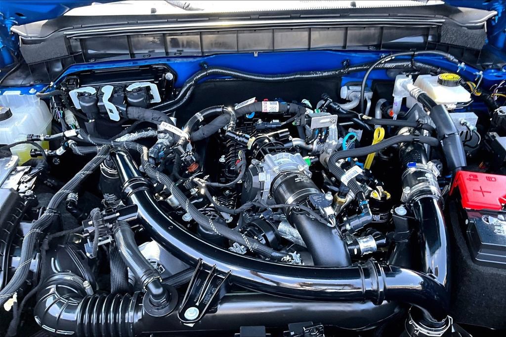 Used 2023 Ford Bronco Wildtrak AWD/4WD image 13