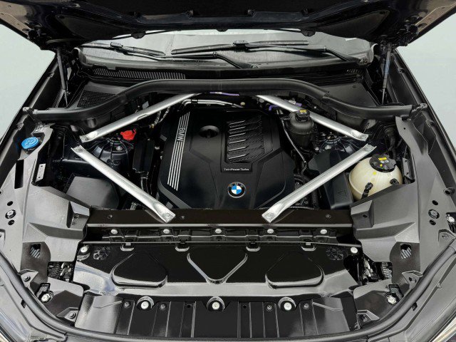 Used 2021 BMW X5 xDrive40i w/ Premium Package image 67