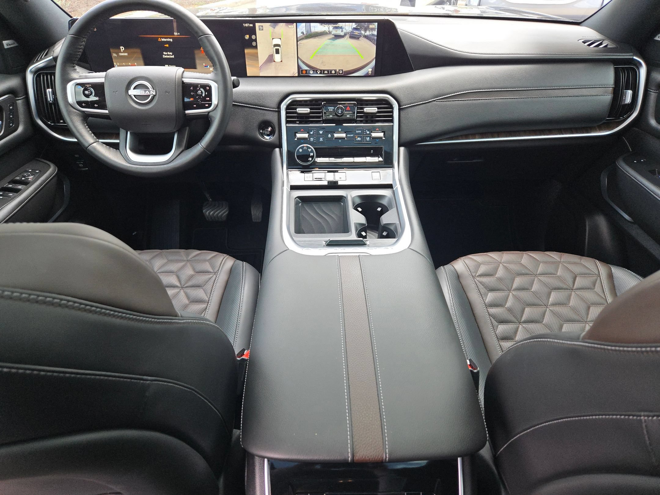 Certified 2025 Nissan Armada Platinum RWD image 16