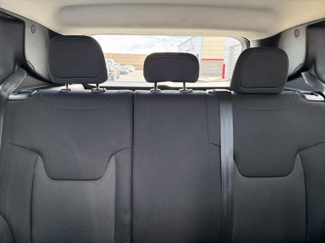 Used 2018 Jeep Renegade Sport w/ Power & Air Group image 29