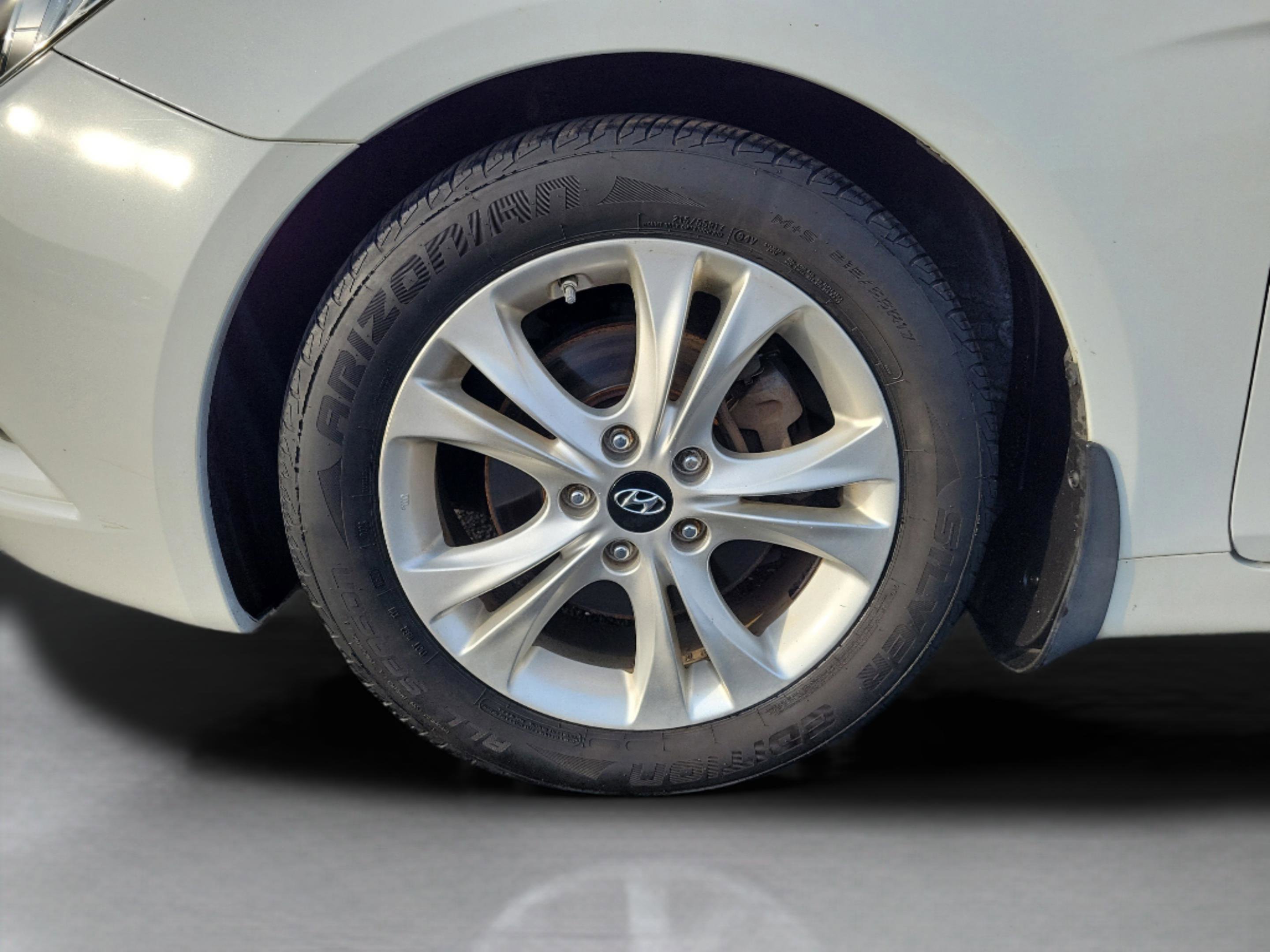 Used 2013 Hyundai Sonata Limited image 7