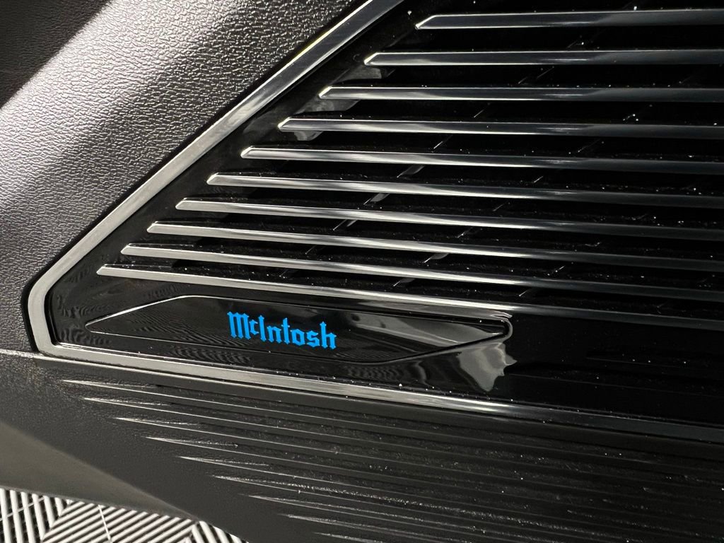 Used 2024 Jeep Wagoneer Launch Edition image 20