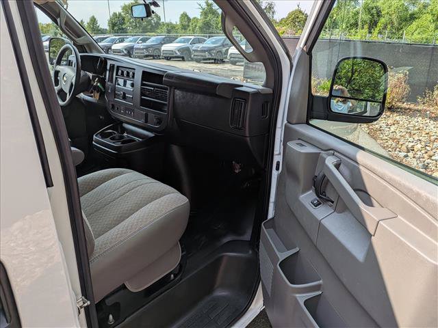 Used 2023 Chevrolet Express 2500 w/ Driver Convenience Package RWD image 11
