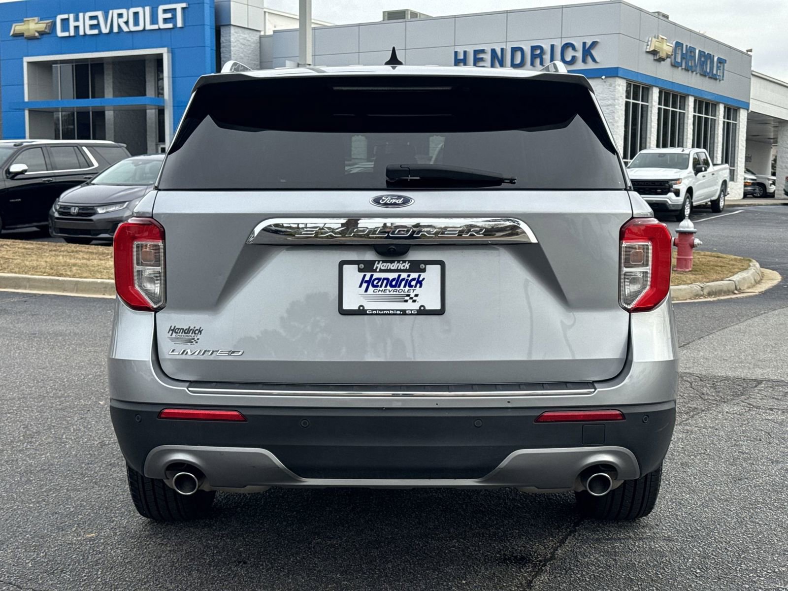 Used 2024 Ford Explorer Limited image 9