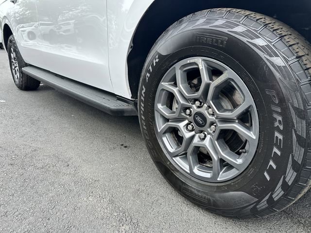 Certified 2025 Ford Expedition Max Active AWD/4WD image 11