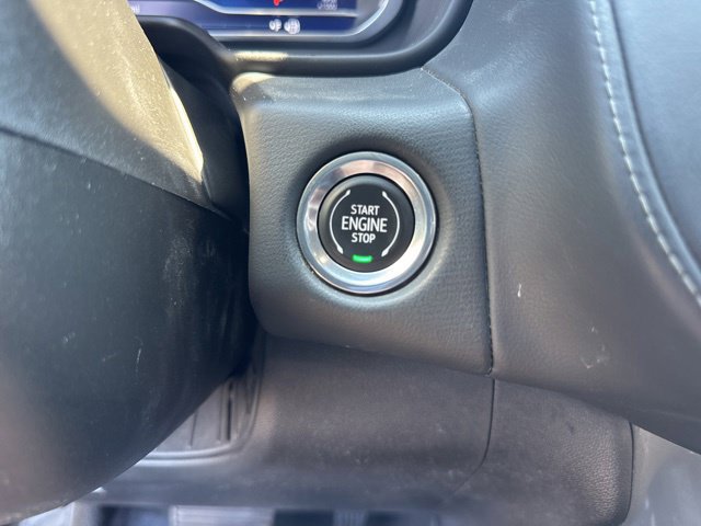 Used 2023 Chevrolet Suburban LT RWD image 14