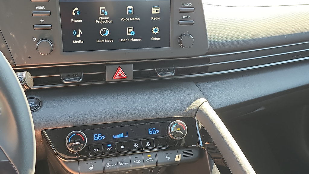 New 2026 Hyundai Elantra SEL Sport Premium FWD image 21