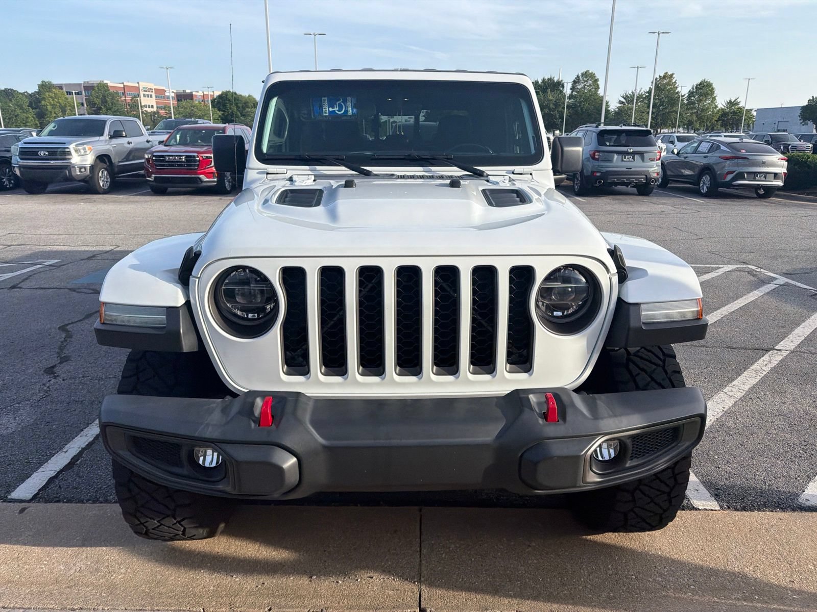 Used 2020 Jeep Gladiator Rubicon AWD/4WD image 2