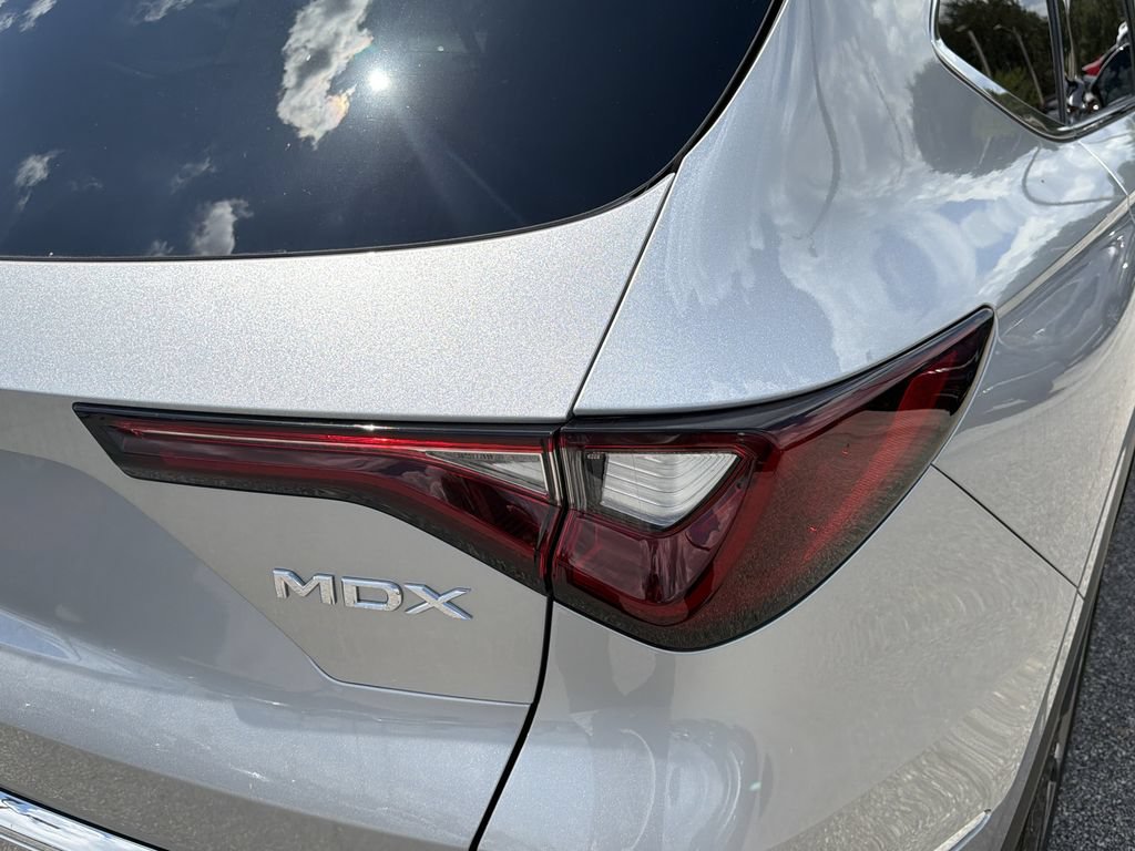 New 2026 Acura MDX w/ Technology Package FWD image 12