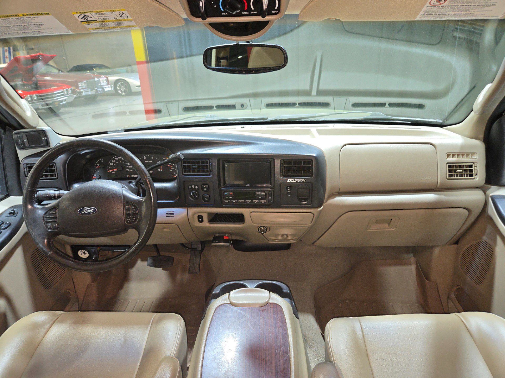 Used 2005 Ford Excursion Limited image 11