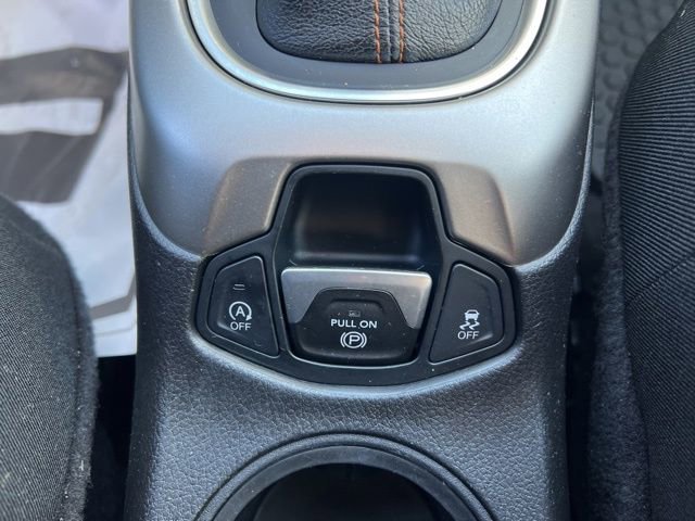 Used 2019 Jeep Compass Latitude w/ Popular Equipment Group image 21