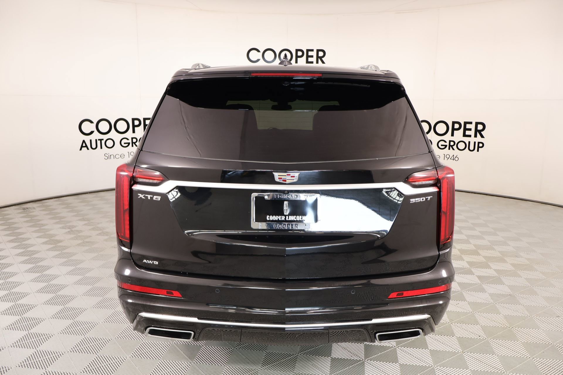 Used 2024 Cadillac XT6 Luxury AWD/4WD image 23