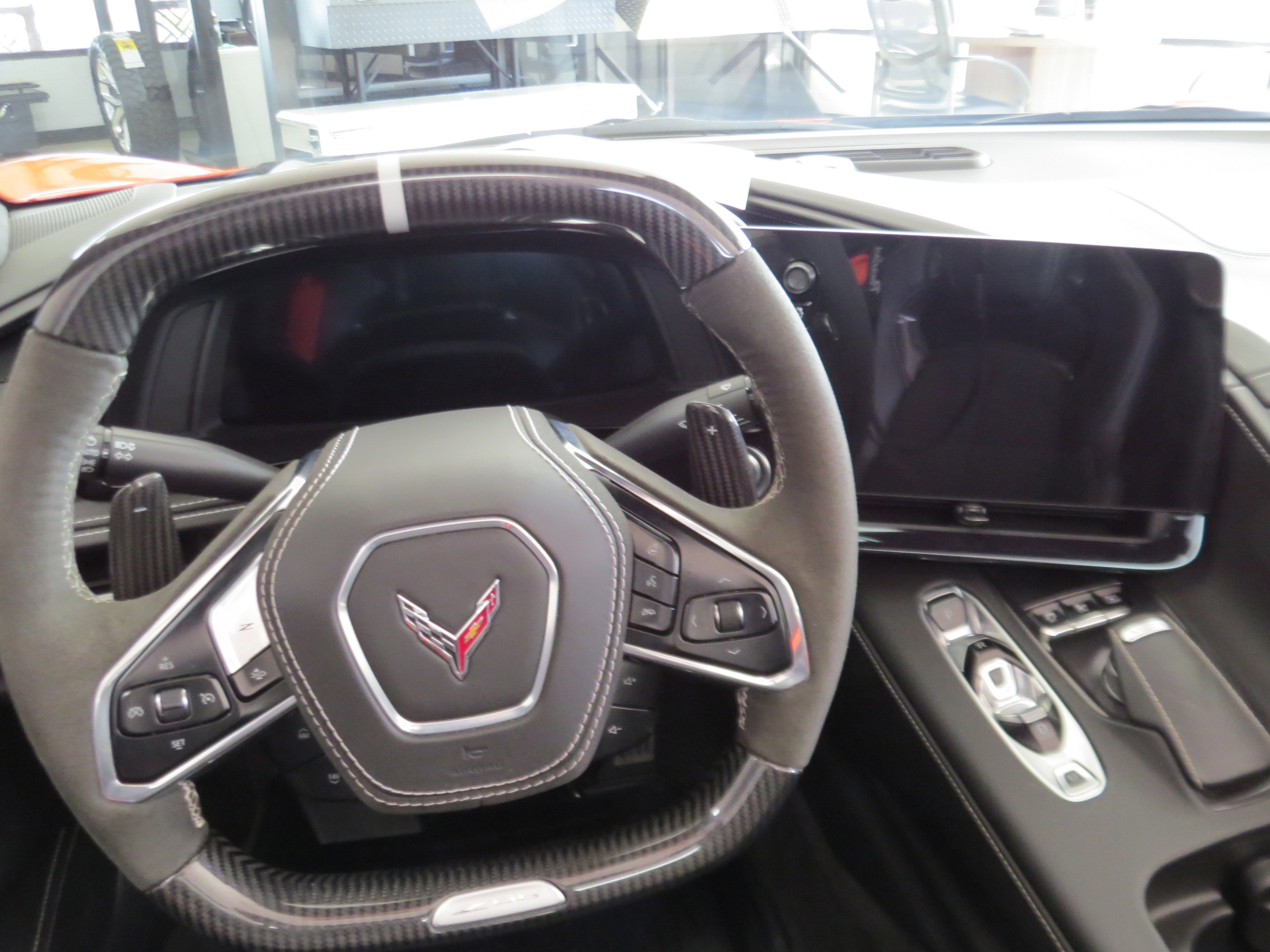 Used 2025 Chevrolet Corvette Z06 w/ Stealth Interior Trim Package RWD image 20