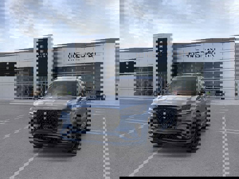 New 2026 Lincoln Aviator Reserve w/ Jet Appearance Package image 2