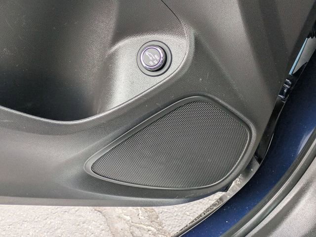 Used 2023 Buick Encore GX Essence w/ Experience Buick Package image 13