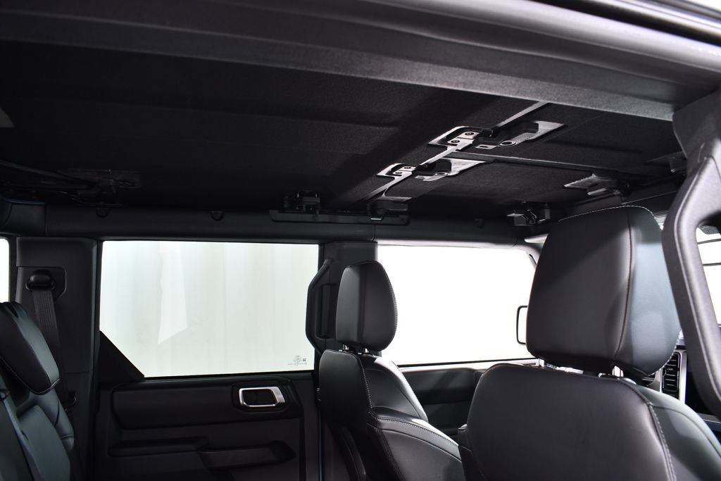 New 2025 Ford Bronco Outer Banks image 18