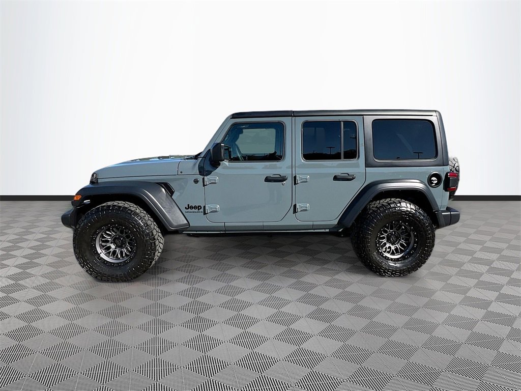Used 2024 Jeep Wrangler Sport S image 4