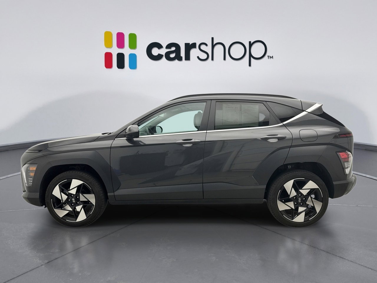 Used 2024 Hyundai Kona Limited image 2