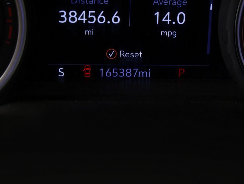 Used 2020 Chevrolet Silverado 1500 High Country w/ Technology Package image 22