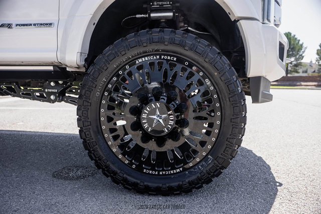 Used 2017 Ford F450 Platinum w/ Platinum Ultimate Package AWD/4WD image 97